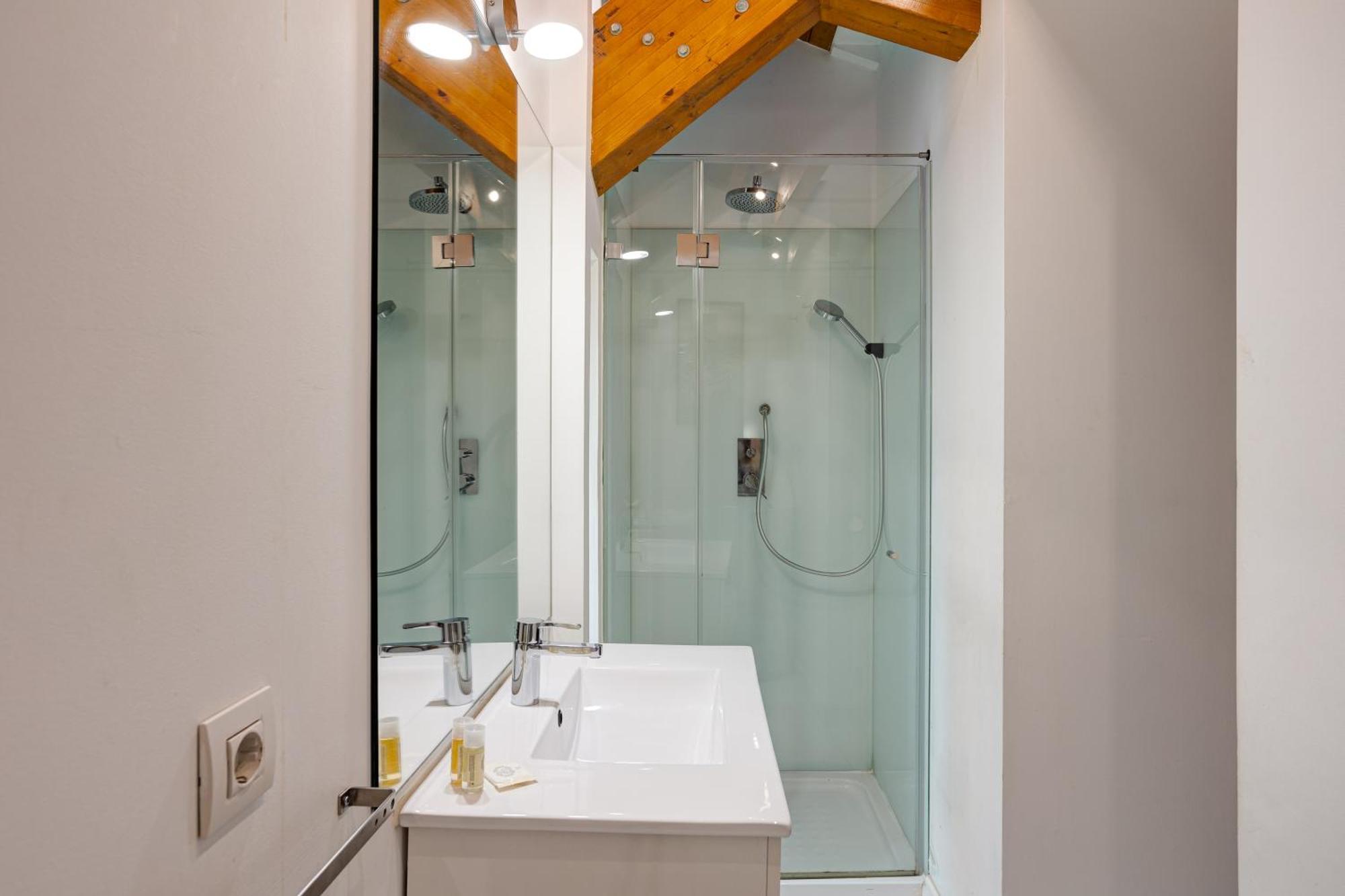 דירות ליסבון Amazing Tailor Made Penthouse With A View מראה חיצוני תמונה